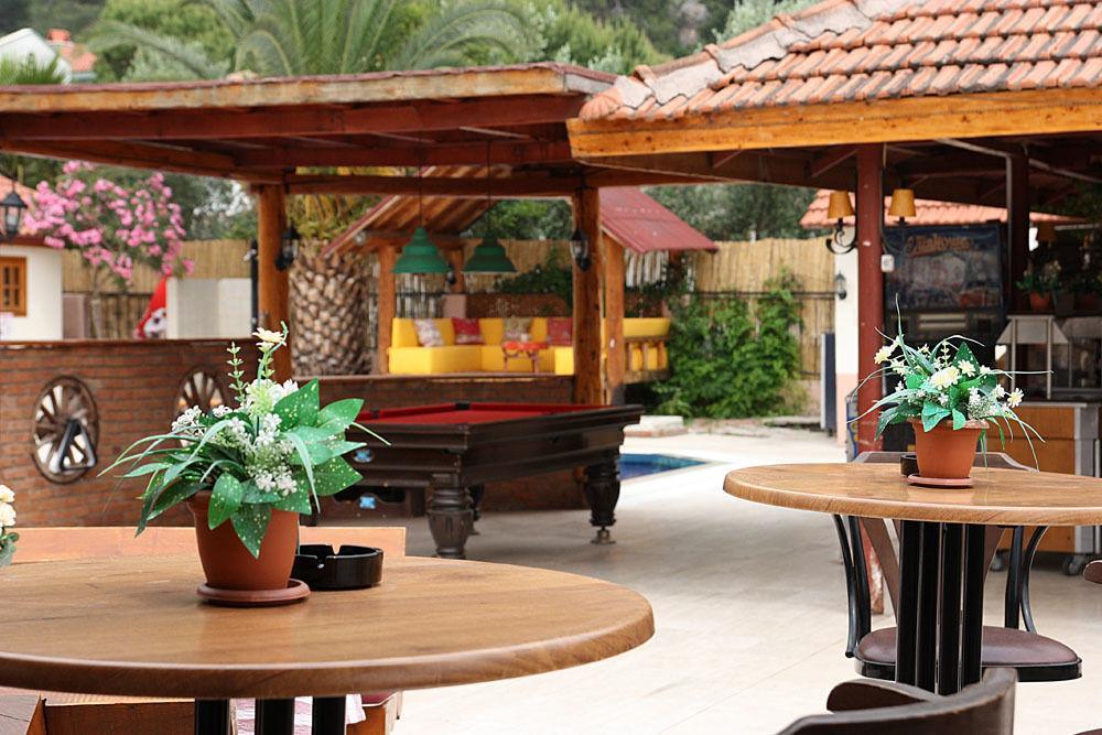 Flying Dutchman Hotel โอลลุนเดนิซ ภายนอก รูปภาพ