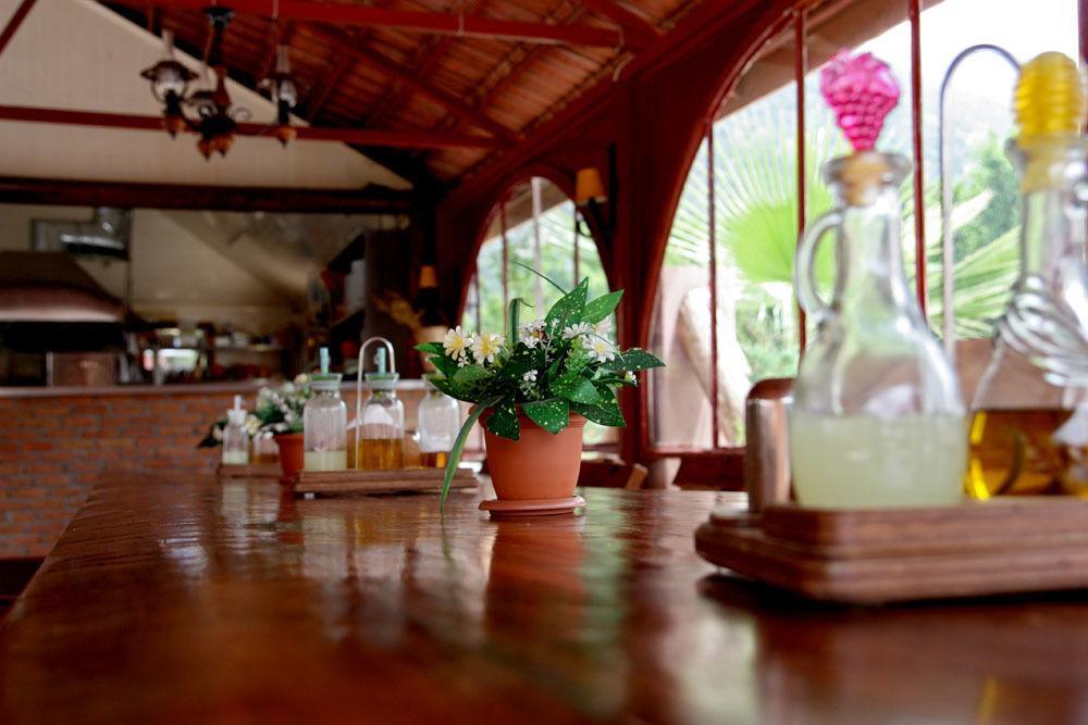 Flying Dutchman Hotel โอลลุนเดนิซ ภายนอก รูปภาพ