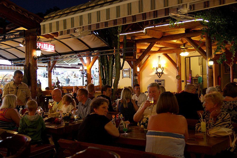 Flying Dutchman Hotel โอลลุนเดนิซ ภายนอก รูปภาพ